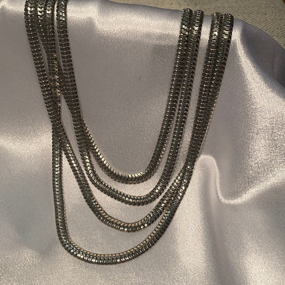 Women’s NEW  four layer Silver necklace